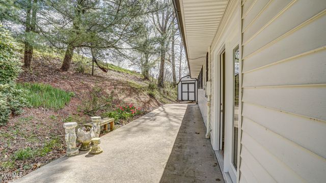 308 Okolona Road, Church Hill, TN 37642