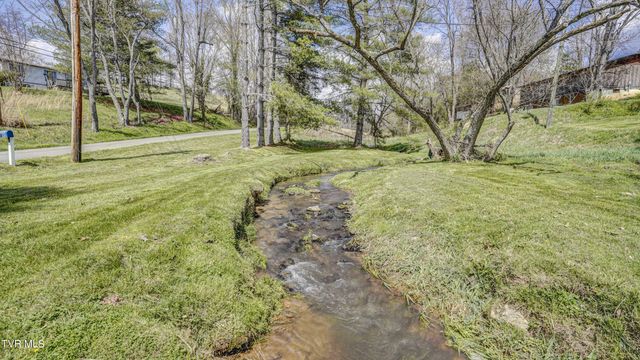 308 Okolona Road, Church Hill, TN 37642