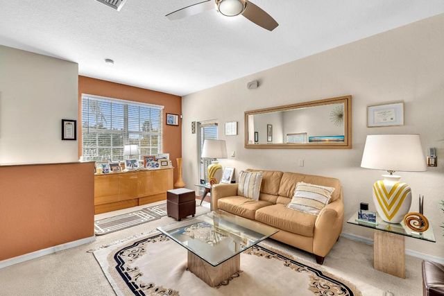 9054 Plymouth Place, Tamarac, FL 33321