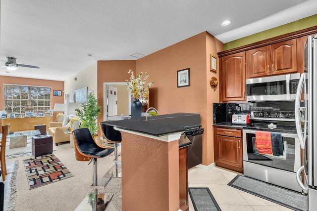 9054 Plymouth Place, Tamarac, FL 33321