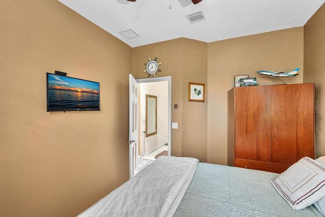 9054 Plymouth Place, Tamarac, FL 33321