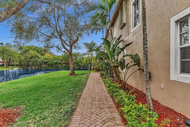 9054 Plymouth Place, Tamarac, FL 33321