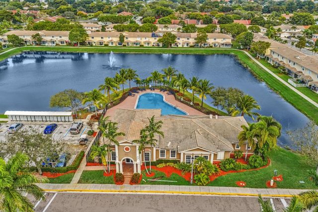 9054 Plymouth Place, Tamarac, FL 33321