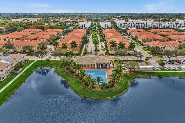 9054 Plymouth Place, Tamarac, FL 33321