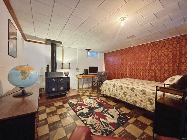 1601 Reiter Drive, Evansville, IN 47712