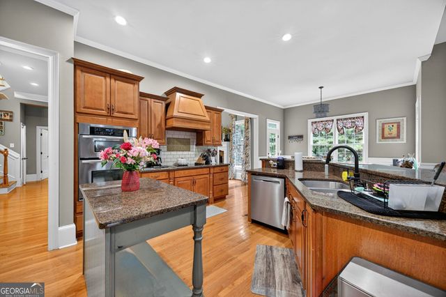 120 Homestead Circle, Forsyth, GA 31029