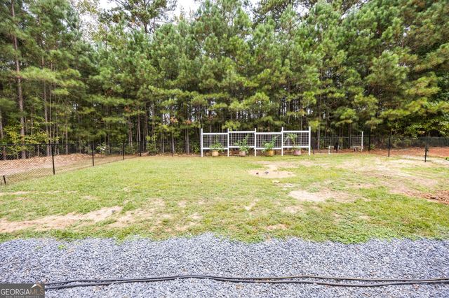 120 Homestead Circle, Forsyth, GA 31029