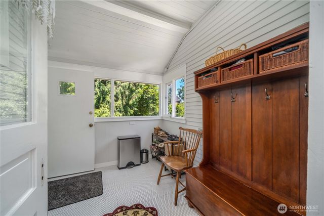 1721 N Steele Street, Tacoma, WA 98406