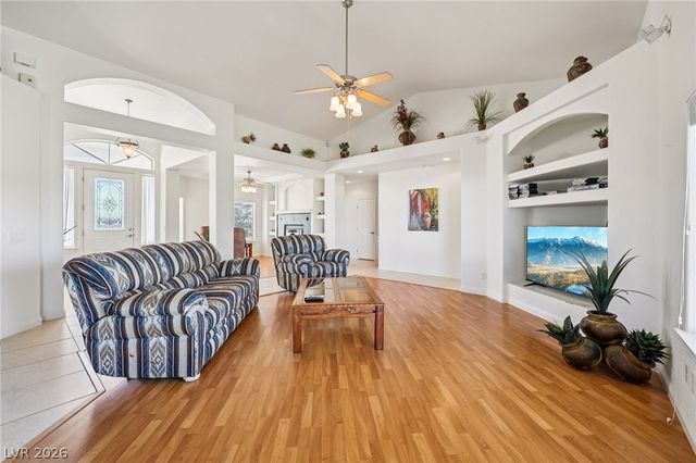 2180 Iroquois Avenue, Pahrump, NV 89048