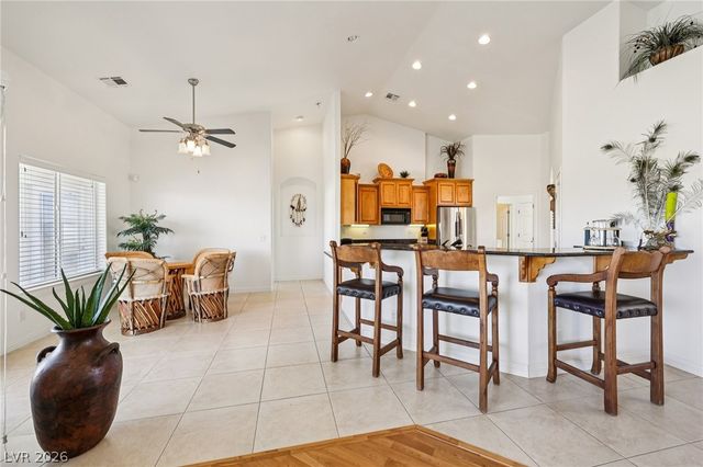 2180 Iroquois Avenue, Pahrump, NV 89048