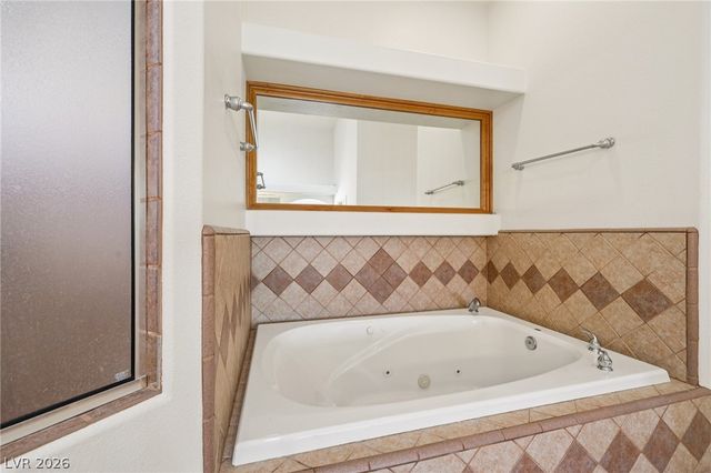 2180 Iroquois Avenue, Pahrump, NV 89048