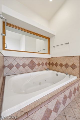 2180 Iroquois Avenue, Pahrump, NV 89048