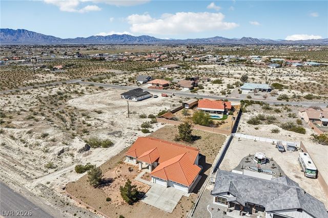 2180 Iroquois Avenue, Pahrump, NV 89048