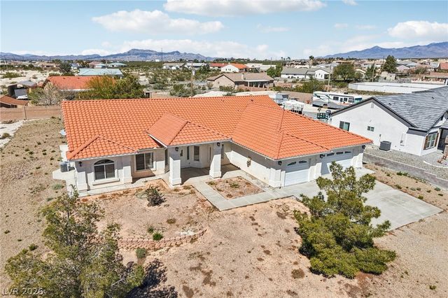 2180 Iroquois Avenue, Pahrump, NV 89048