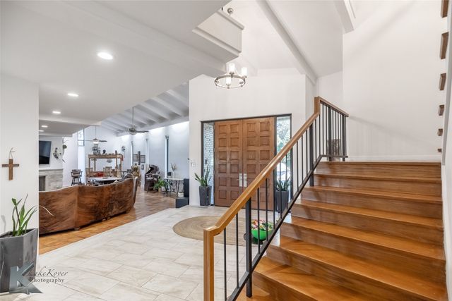 2909 Woodlake Drive, Abilene, TX 79606