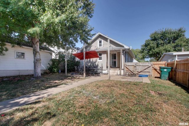 2524 CEDAR Street, Quincy, IL 62301