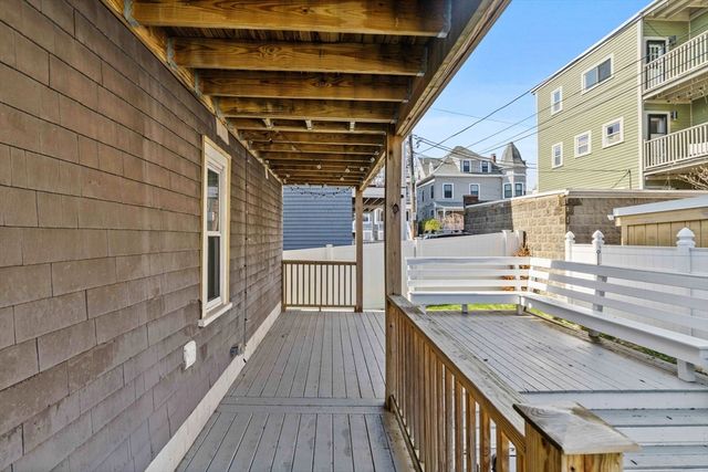 63 Downer Ave 1, Boston, MA 02125