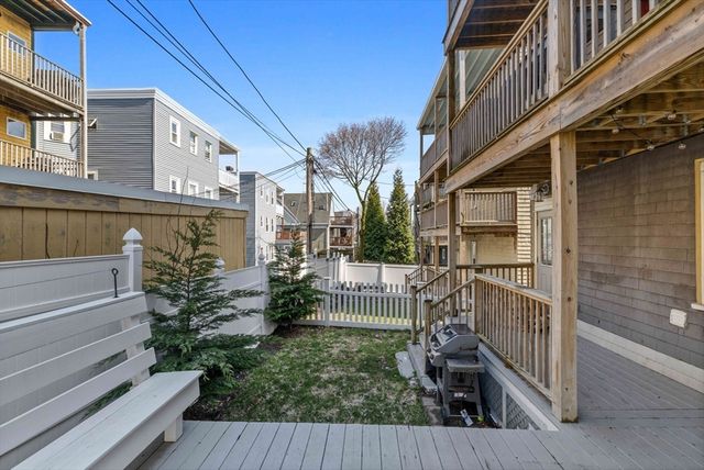 63 Downer Ave 1, Boston, MA 02125