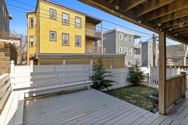 63 Downer Ave 1, Boston, MA 02125