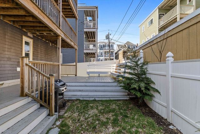 63 Downer Ave 1, Boston, MA 02125