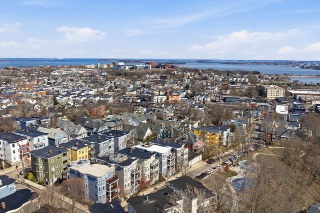 63 Downer Ave 1, Boston, MA 02125