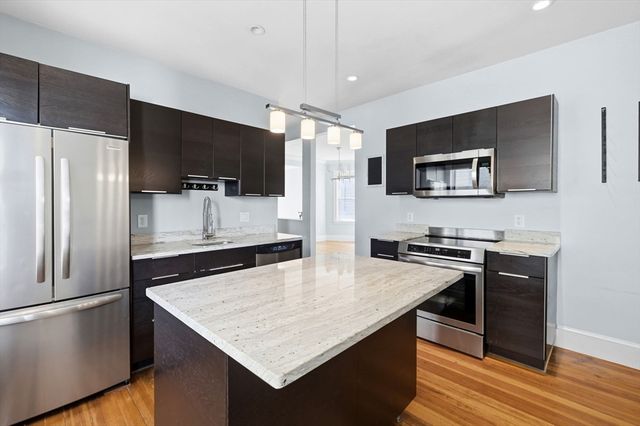 63 Downer Ave 1, Boston, MA 02125