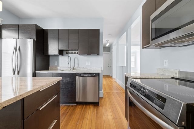 63 Downer Ave 1, Boston, MA 02125