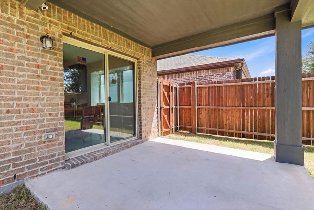 544 Lucas Lane, Lavon, TX 75166