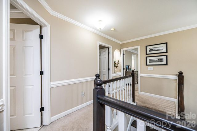5700 Crown Terrace, Hickory, NC 28601