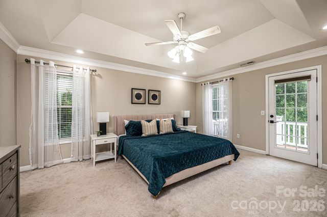 5700 Crown Terrace, Hickory, NC 28601