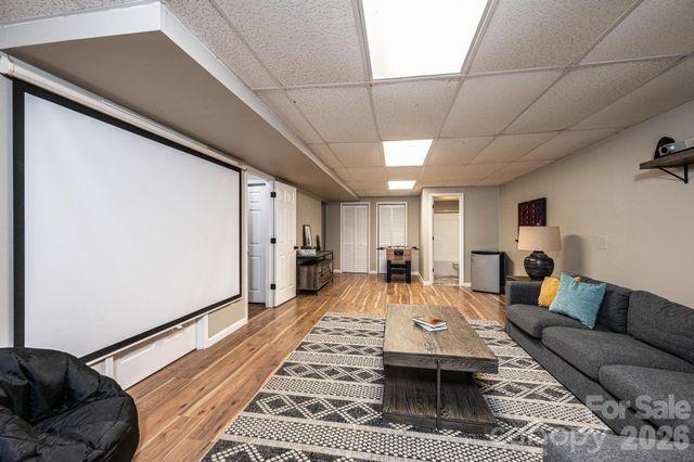 5700 Crown Terrace, Hickory, NC 28601