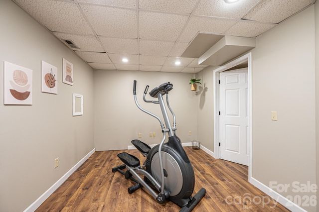 5700 Crown Terrace, Hickory, NC 28601
