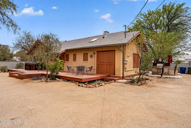 201 N Tyndall Avenue, Tucson, AZ 85719