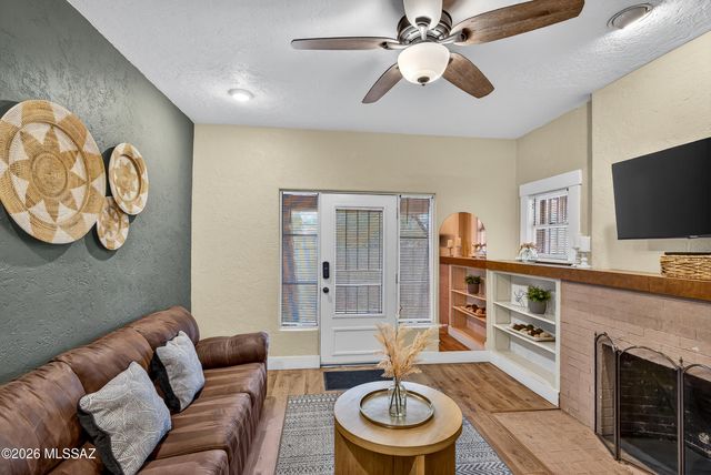 201 N Tyndall Avenue, Tucson, AZ 85719