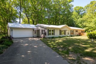 77625 Michigan Avenue, South Haven Twp, MI 49090
