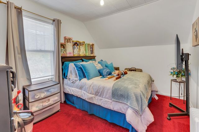 3018 Enoch Avenue, Zion, IL 60099