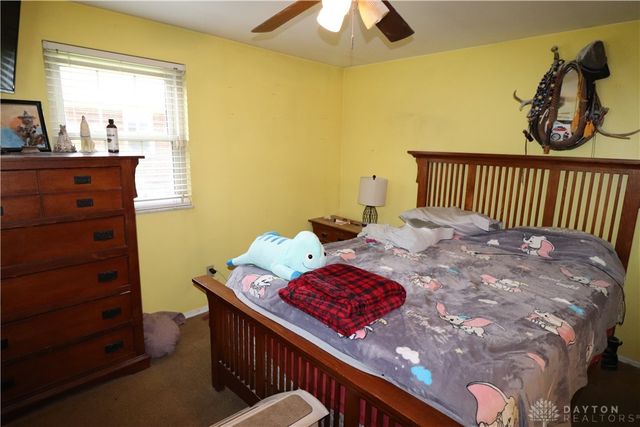 4944 Chesham Drive, Huber Heights, OH 45424