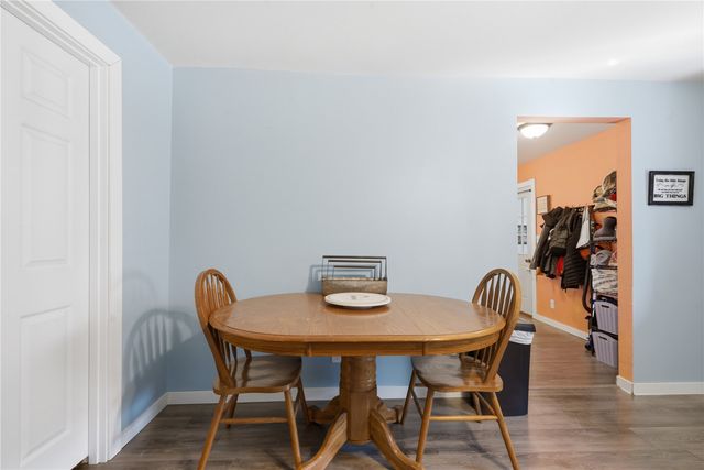 708 3rd Street SE, Independence, IA 50644