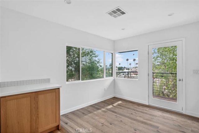 901 Micheltorena, Los Angeles, CA 90026