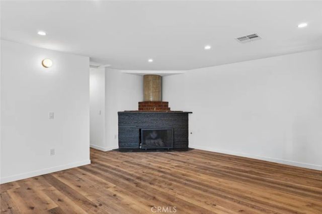 901 Micheltorena, Los Angeles, CA 90026