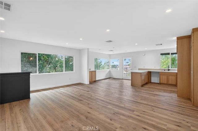901 Micheltorena, Los Angeles, CA 90026