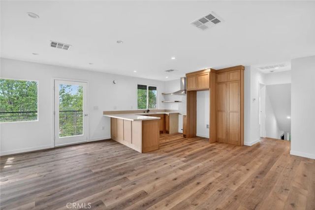 901 Micheltorena, Los Angeles, CA 90026