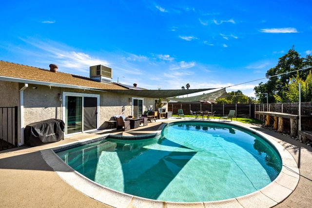 600 P St, Lincoln, CA 95648