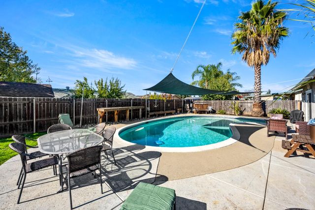 600 P St, Lincoln, CA 95648