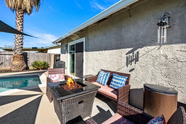 600 P St, Lincoln, CA 95648