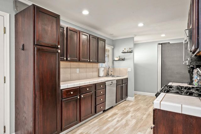 600 P St, Lincoln, CA 95648