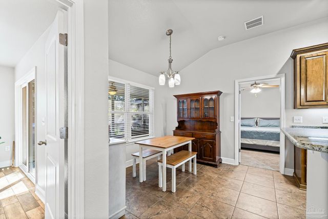 6132 Winchester Cir, Milton, FL 32570