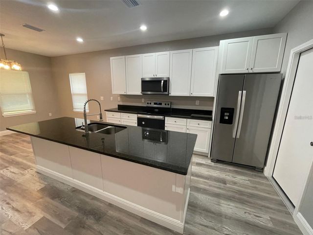 634 NE 15TH TERRACE, Gainesville, FL 32641