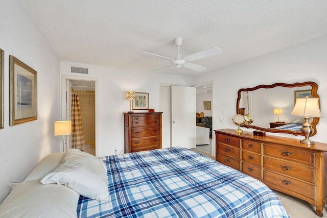 1501 S Ocean Boulevard 301, Pompano Beach, FL 33062