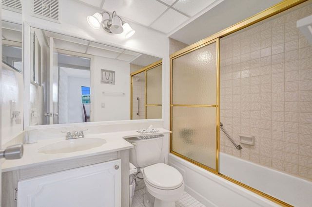 1501 S Ocean Boulevard 301, Pompano Beach, FL 33062